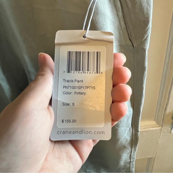 Gray Track Pants with Elastic Waist and Tapered Cuffs size S - Picture 4 of 8